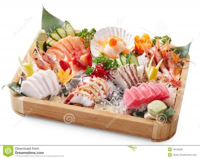 mixed-sashimi-19125659.jpg