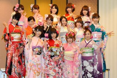 AKB48-Furisode-Kimono.jpg